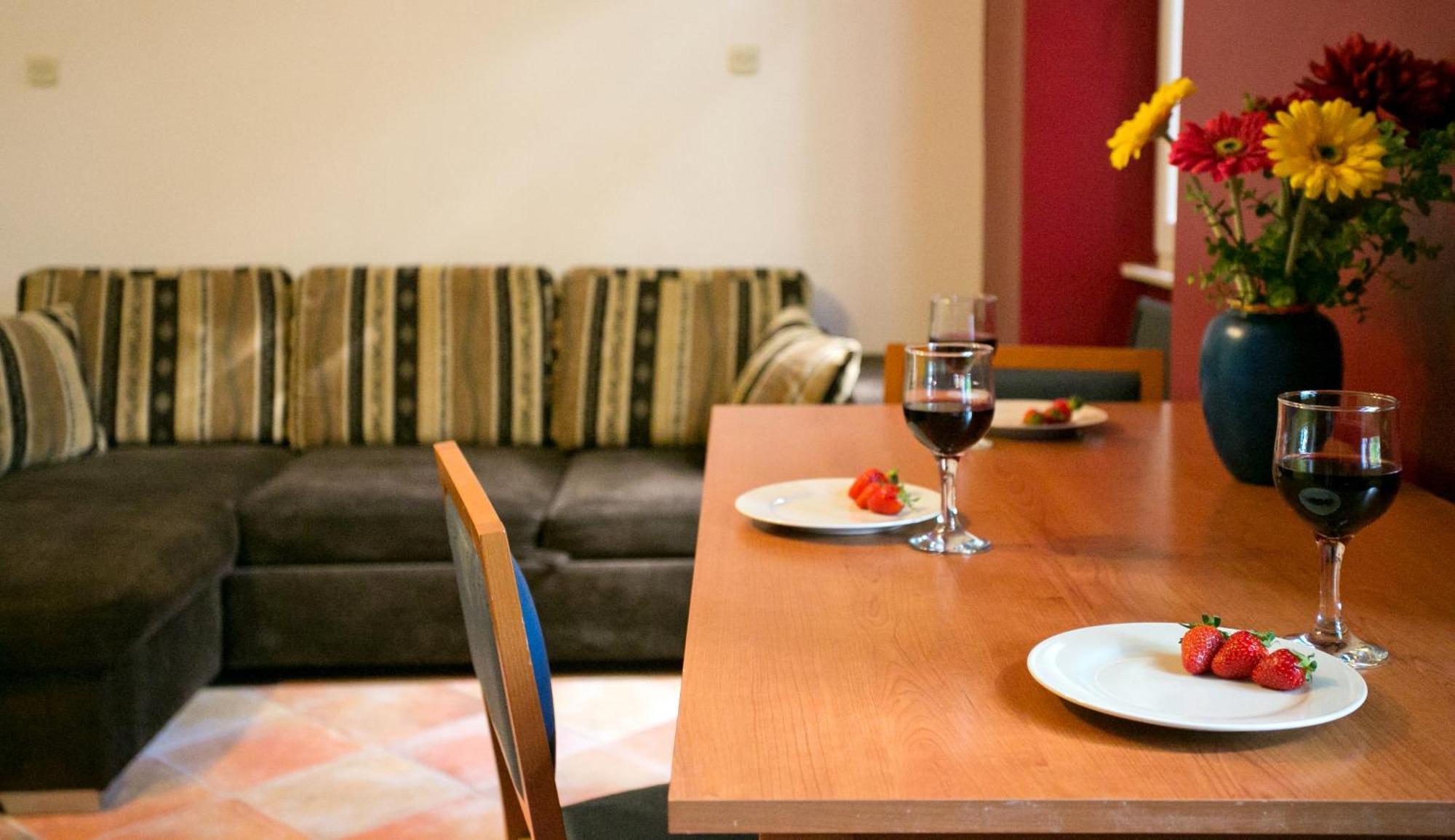 Epicenter Apartments Split Værelse billede